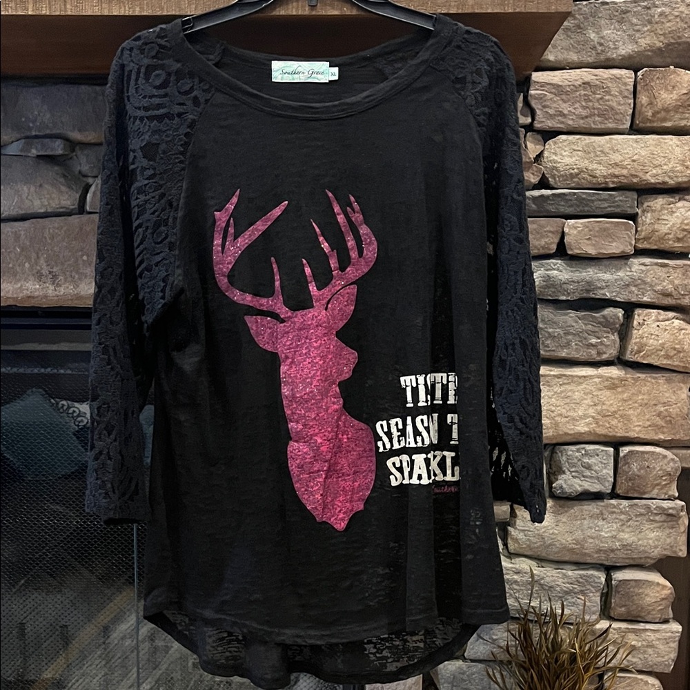 🌷3 Tops for $18 - Southern Grace Black Lace-Raglan w/ Pink Deer Graphic, Sz XL